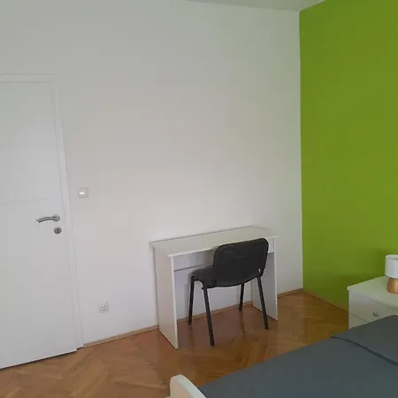 Tombili 7- Minute Walk To The Valsaline And Lungomare Promenade *