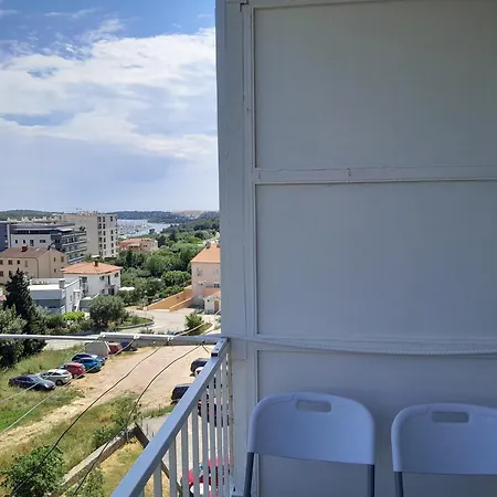 Tombili 7- Minute Walk To The Valsaline And Lungomare Promenade