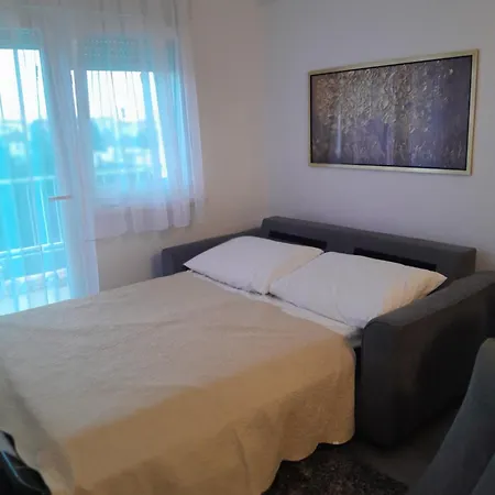 Apartment Tombili 7- Minute Walk To The Valsaline And Lungomare Promenade