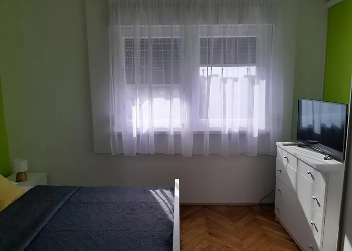 Apartman Tombili Póla